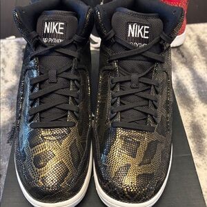 Brand New men’s Nike Python’s size 11.5 no box